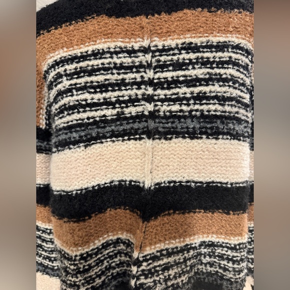 Saltwater Luxe Lizzy Striped Black & Tan Cozy Crewneck Sweater - Picture 7 of 15